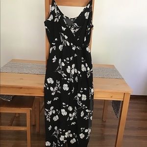 Floral tie at the ankle jumpsuit